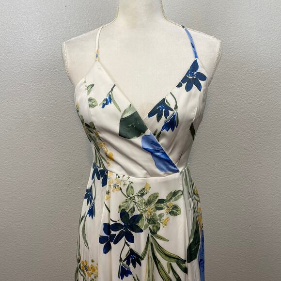 Lulus Still The One White Floral Maxi Open Back Dress - S - Pre-Owned - Picture 8 of 12